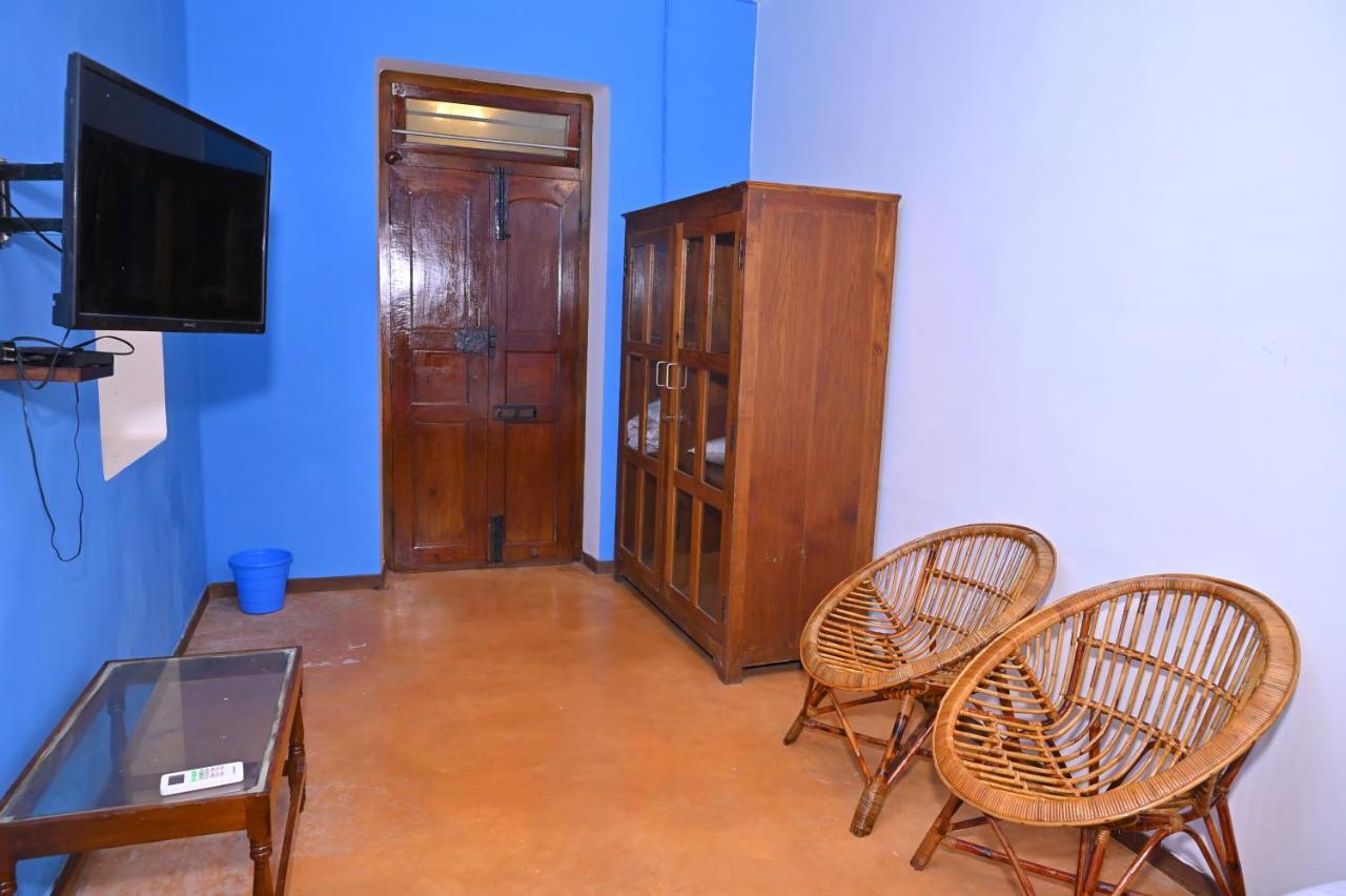 Les Boganveillea Heritage Guest House Auroville Exteriör bild