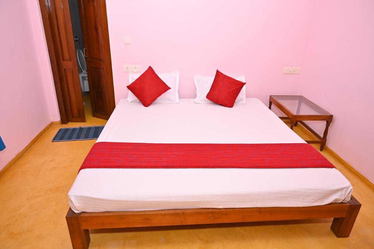 Les Boganveillea Heritage Guest House Auroville Exteriör bild