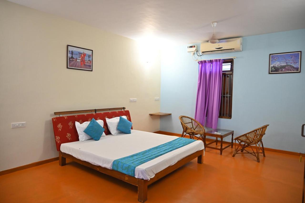 Les Boganveillea Heritage Guest House Auroville Exteriör bild