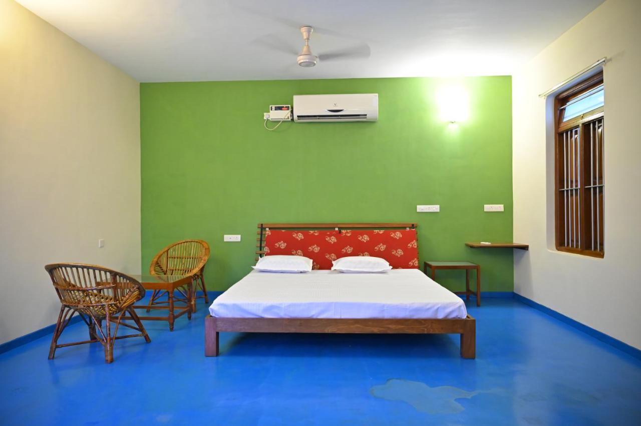 Les Boganveillea Heritage Guest House Auroville Exteriör bild
