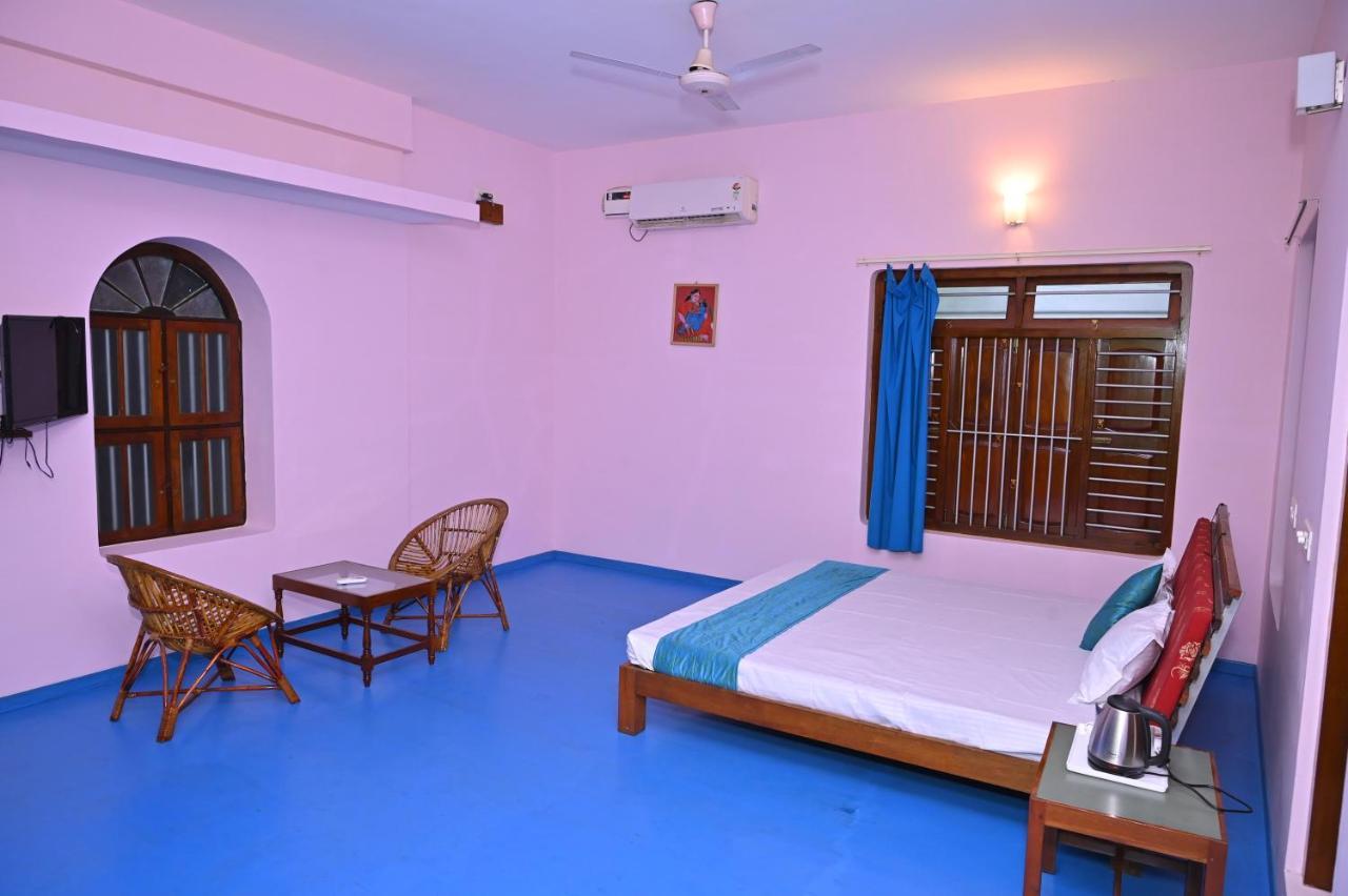 Les Boganveillea Heritage Guest House Auroville Exteriör bild