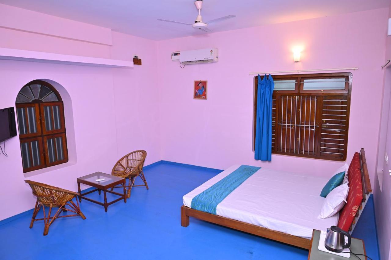 Les Boganveillea Heritage Guest House Auroville Exteriör bild