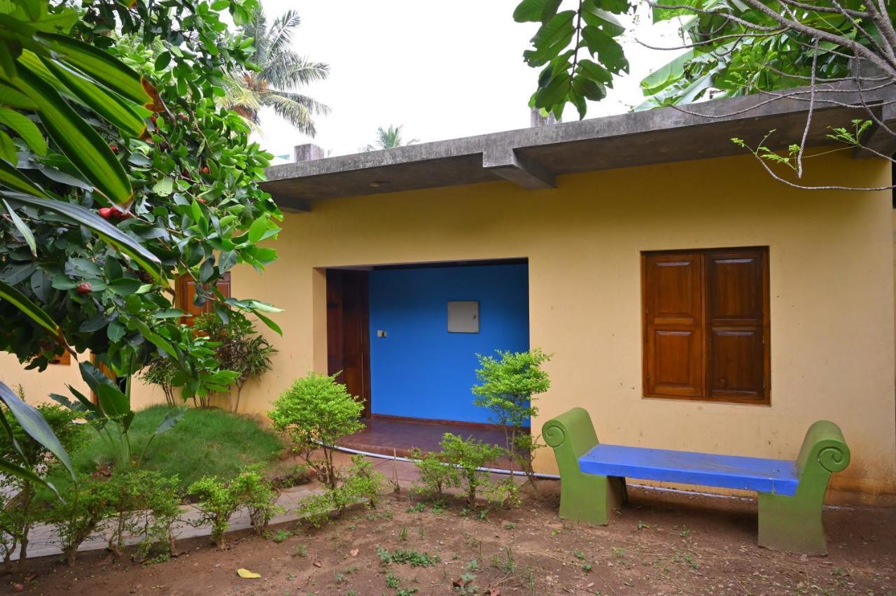 Les Boganveillea Heritage Guest House Auroville Exteriör bild