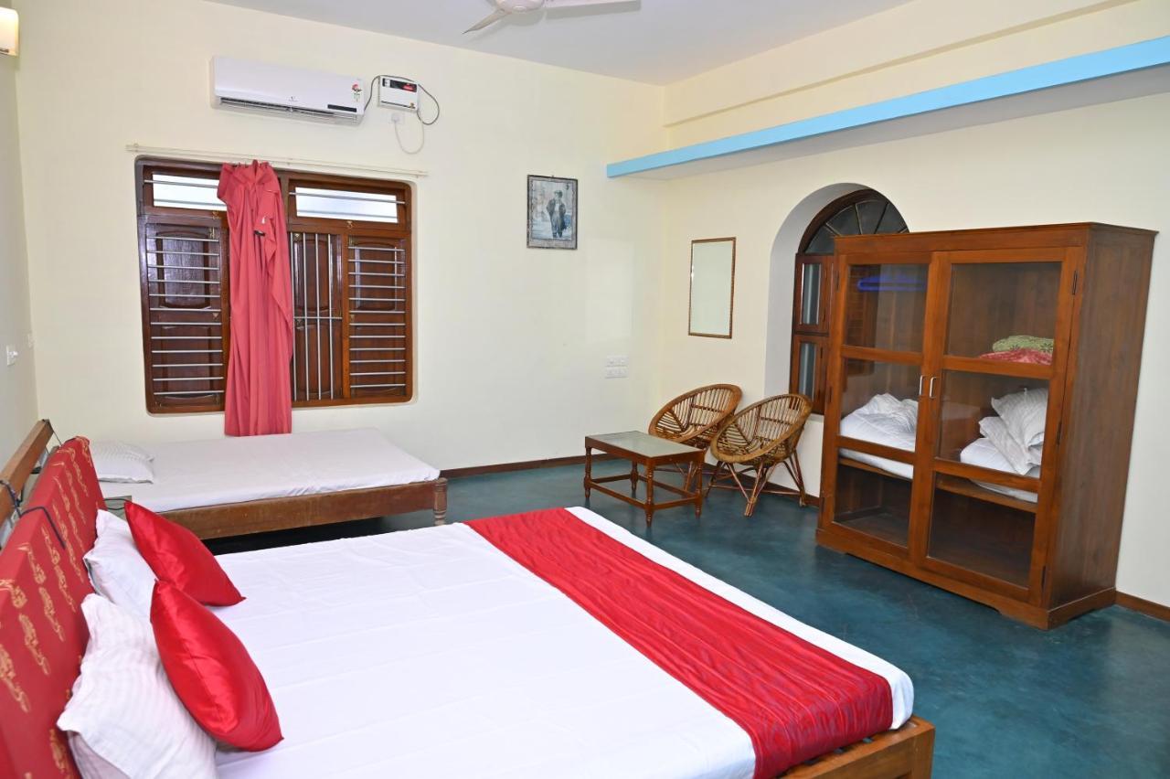Les Boganveillea Heritage Guest House Auroville Exteriör bild