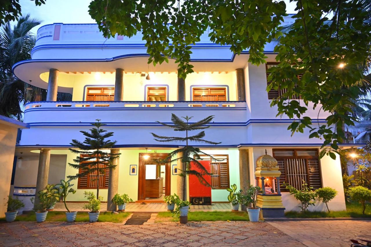 Les Boganveillea Heritage Guest House Auroville Exteriör bild